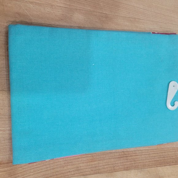 We Do Not Gossip Decorative Cotton Hand Towel NWT - Picture 3 of 4